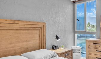 111 KAHULUI BEACH Rd D-402, Kahului, HI 96732