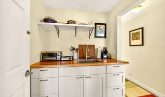 1159 Park St, Ashland, OR 97520