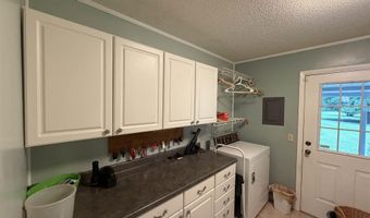 154 Perry Ln, Atmore, AL 36502