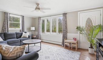 9 Tuttle Rd, Bedford, NH 03110