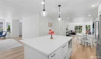14719 102nd Ave NE, Bothell, WA 98011