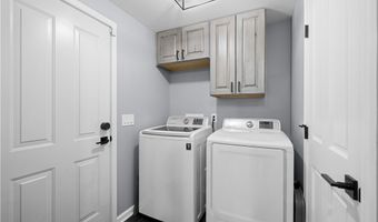 1203 Greenfield Dr, Alden, NY 14004
