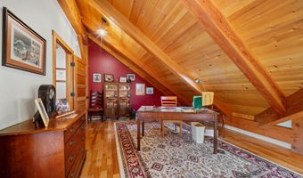 119 Moat View Dr, Albany, NH 03813