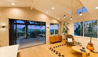 3926 Sunset Dr, Los Angeles, CA 90027