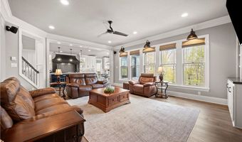 131 Woodford Dr, Adams Twp., PA 16033