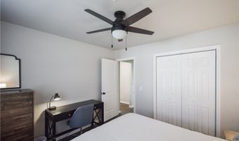 1306 SE C St, Bentonville, AR 72712