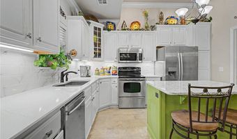 12 Hoyer Ln, Bella Vista, AR 72714