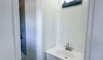 1108 N Woodlawn Dr, Alice, TX 78332