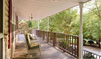 135 Brookhaven Ln, Advance, NC 27006