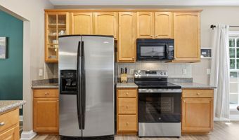 1007 Copper Ridge Ct, Apex, NC 27502