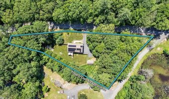 1060 Joslin Rd, Burrillville, RI 02830