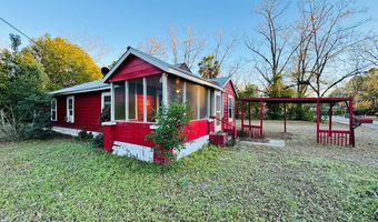 507 S Poplar St, Adel, GA 31620