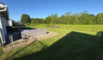8133 Wichita Hill Dr, Indianapolis, IN 46217
