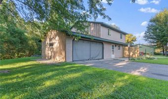 1707 S Oak Knoll Dr, Alexandria, MN 56308