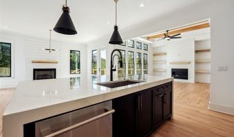 4132 Haverhill, Atlanta, GA 30342