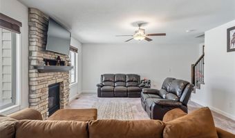 1615 NE Vicksburg Dr, Ankeny, IA 50021