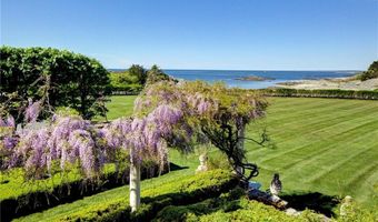 6 Price's Cove Ave, Newport, RI 02840