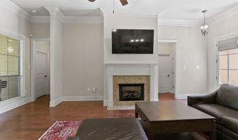 8241 Valencia Ct, Baton Rouge, LA 70820