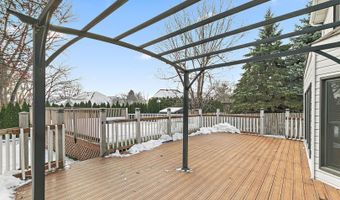 2051 Carlisle St, Algonquin, IL 60102