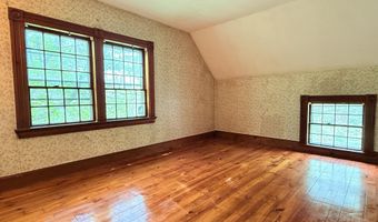 10 S Arm Rd, Andover, ME 04226