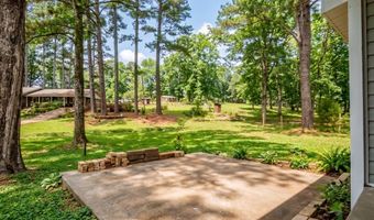 319 Rogers Ave, Bruce, MS 38915