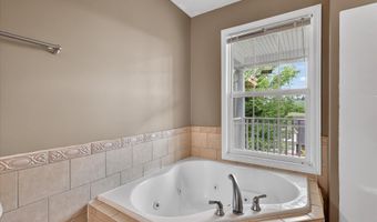 157 Stoneybrook Dr, Abingdon, VA 24210