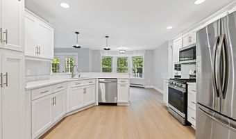 25 Lake Grove Ln, Auburn, ME 04210
