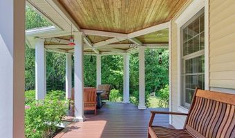 43 Skyline Rd, Bangor, ME 04401