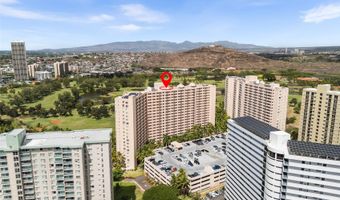 3075 Ala Poha Pl 1807, Honolulu, HI 96818