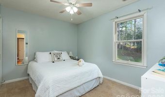 46 Foxberry Dr, Arden, NC 28704