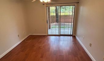 6924 FAIRFAX Dr #140, Arlington, VA 22213