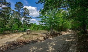 520 Senterfeit Rd, Batesburg, SC 29006
