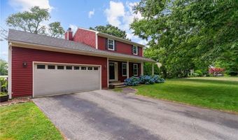 43 Peckham Pl, Bristol, RI 02809