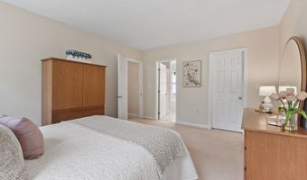 28 Old Harvard Rd, Boxborough, MA 01719