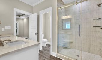 616 Whispering Pines Dr, Macon, GA 31211