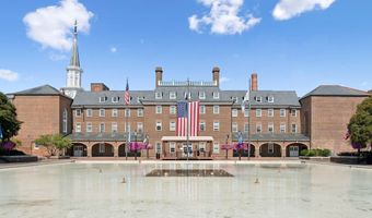 901 KING St 202, Alexandria, VA 22314