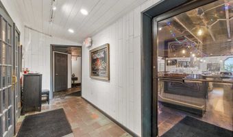 31 COTTAGE St, Bayonne, NJ 07002