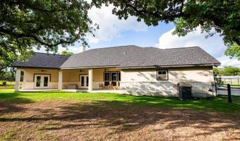 164 Crescent Rdg, Adkins, TX 78101