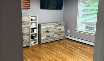 380 Sunset Ave 12, North Providence, RI 02904