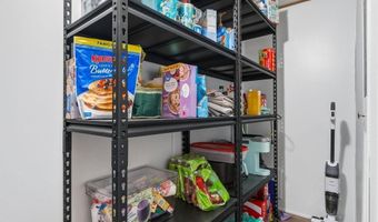 2403 HELEN Ave, Cheyenne, WY 82007