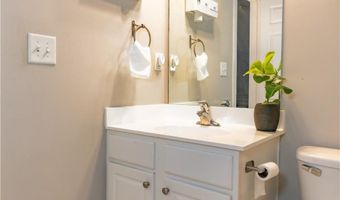 6089 Tennyson Park Way, Peachtree Corners, GA 30092