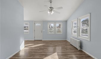65 Melrose St, Adams, MA 01220