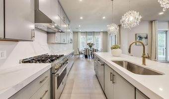 6934 RENITA Ln, Bethesda, MD 20817