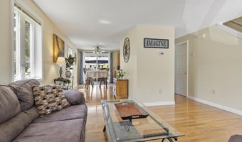 55 Littleton Rd 23A, Ayer, MA 01432
