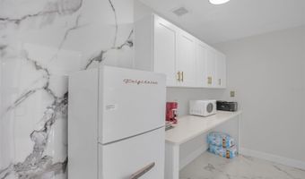 741 MAITLAND Ave, Altamonte Springs, FL 32701