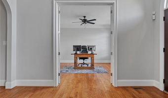 14424 Riverside Dr, Ashland, VA 23005