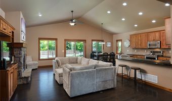 402 Circle F Trl, Bozeman, MT 59718