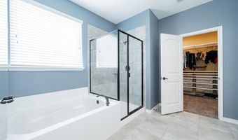 3030 Maverick Dr, Heath, TX 75126