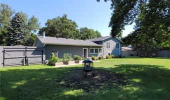 565 Lake Dr W, Annandale, MN 55302
