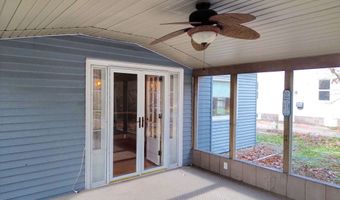 223 S SUPERIOR St, Antigo, WI 54409